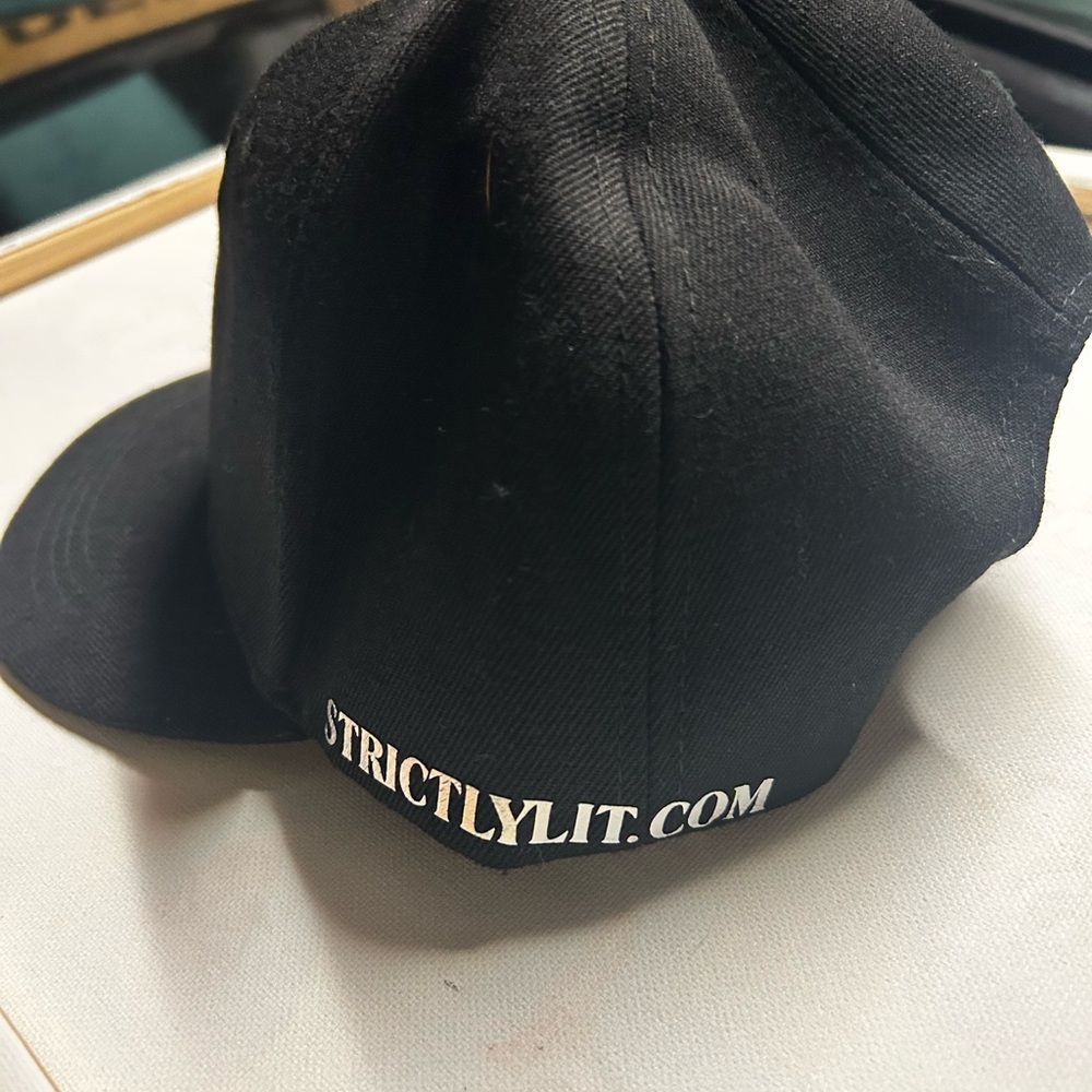 Black Baseball Cap With Logo - image 2